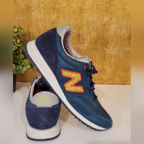 New Balance Shoes - New Balance Women's CW620 Capsule Woods Pack Casual Running Sneaker Size 7 Green